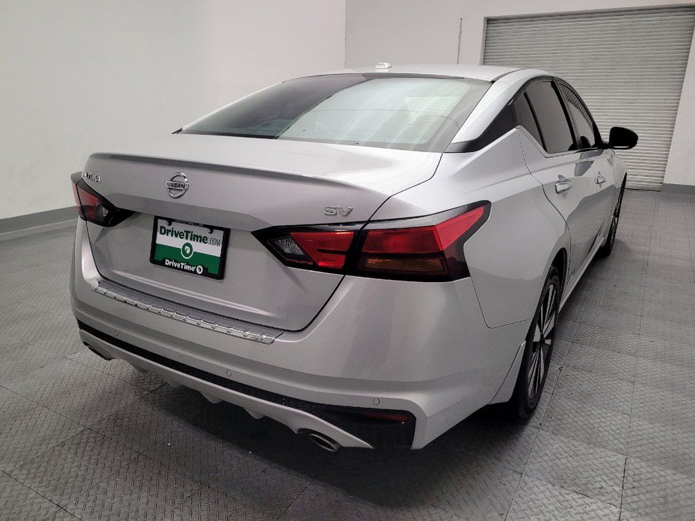 Used 2021 Nissan Altima 2.5 SV w/ SV Premium Package FWD image 7