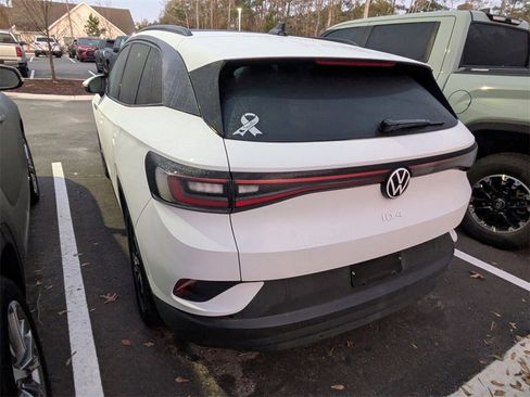 Used 2022 Volkswagen ID.4 Pro S image 4