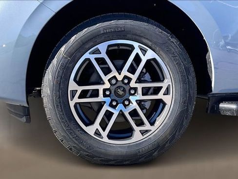 New 2026 Ford Expedition Active image 12