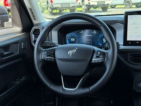 Used 2025 Ford Bronco Sport Badlands AWD/4WD image 6