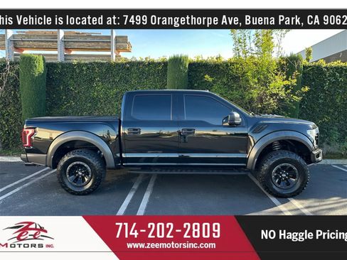 Used 2018 Ford F150 Raptor w/ Equipment Group 801A Mid image 4