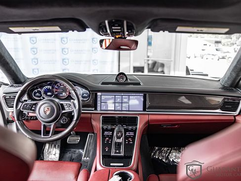 Used 2020 Porsche Panamera GTS AWD/4WD image 37