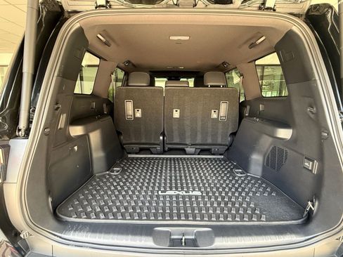 Used 2024 Lexus GX 550 AWD/4WD image 24