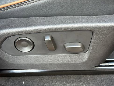 New 2026 GMC Canyon AT4 AWD/4WD image 38