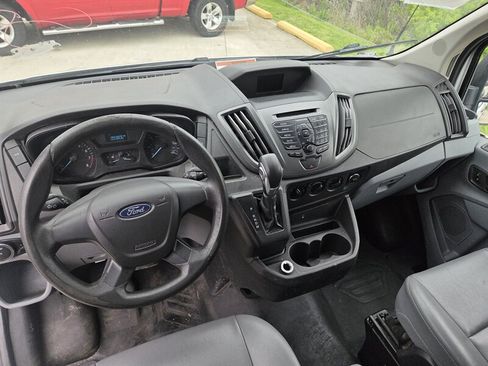 Used 2019 Ford Transit 150 148 Medium Roof RWD image 11