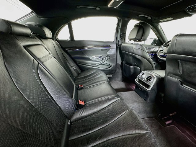 Used 2016 Mercedes-Benz S 550 Sedan image 23