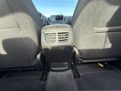 Used 2024 Chevrolet Malibu LT image 11