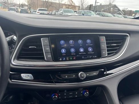 Used 2024 Buick Enclave Avenir w/ Avenir Technology Package image 12