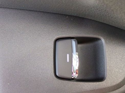 New 2025 Subaru Crosstrek 2.5i Limited w/ Popular Package #3A image 28