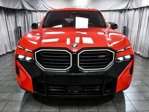 Used 2023 BMW XM image 2