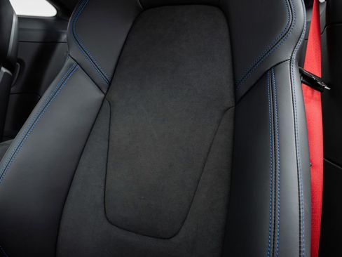 Used 2025 Porsche 911 GT3 image 46