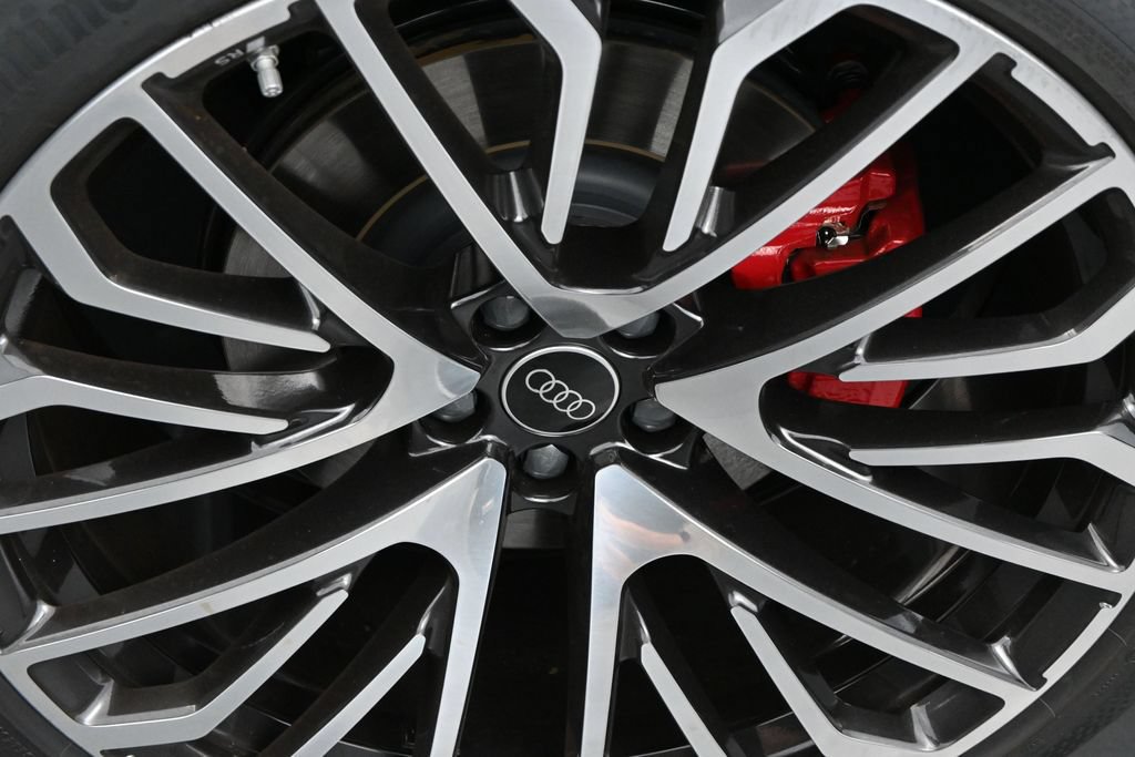 New 2026 Audi SQ8 Premium Plus AWD/4WD image 21