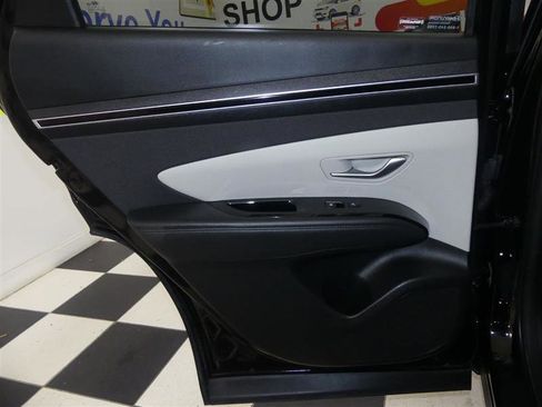 Used 2024 Hyundai Tucson Limited image 29