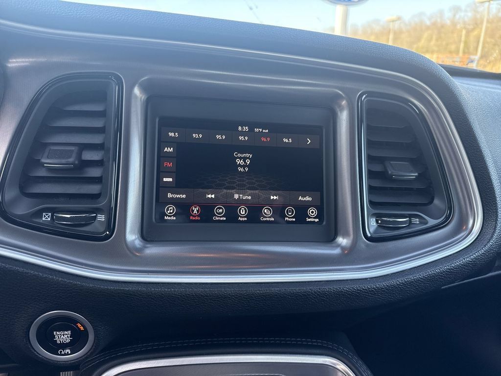 Used 2021 Dodge Challenger SXT RWD image 11