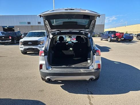 Used 2020 Ford Escape SE AWD/4WD image 6