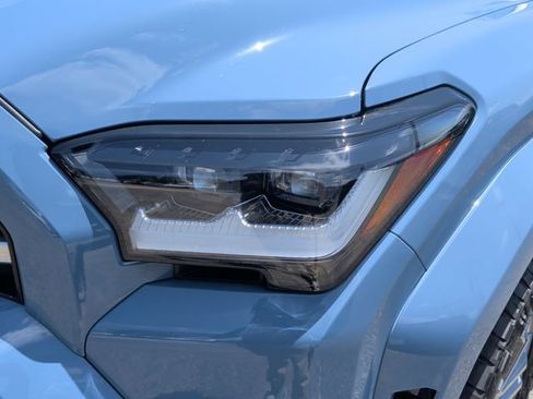 Used 2025 Toyota 4Runner Limited RWD image 11