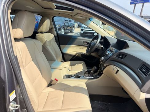 Used 2013 Acura ILX w/ Technology Package image 20
