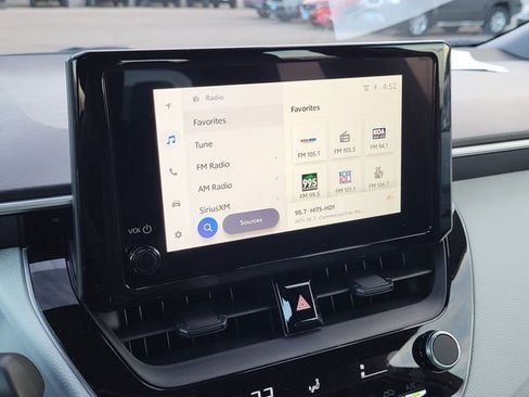 Used 2026 Toyota Corolla SE image 21