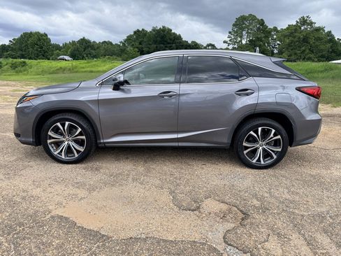 Used 2019 Lexus RX 350 FWD w/ Navigation Package image 2