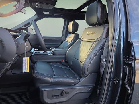 New 2026 Ford Expedition Tremor image 16