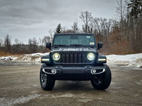 New 2026 Jeep Gladiator Sport image 9