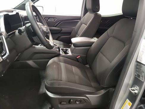 Used 2024 GMC Canyon Elevation image 7