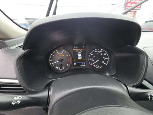 Used 2025 Nissan Altima 2.5 S image 8