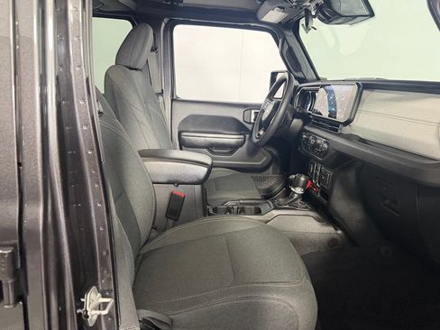 Used 2024 Jeep Wrangler Unlimited AWD/4WD image 52