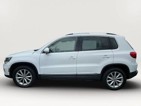 Used 2017 Volkswagen Tiguan Wolfsburg Edition FWD image 9