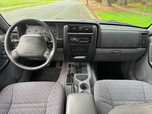 Used 1998 Jeep Cherokee Sport image 14