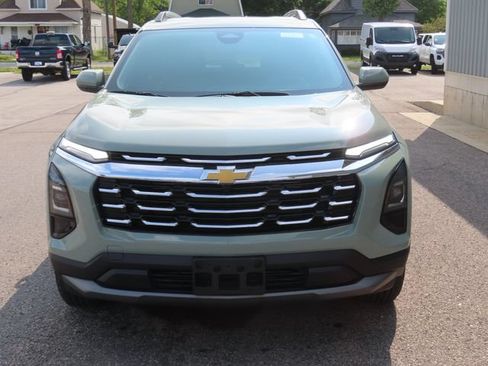Used 2025 Chevrolet Equinox LT w/ Convenience Package II AWD/4WD image 10