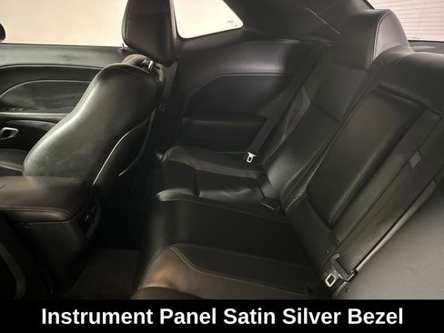 Used 2016 Dodge Challenger SXT Plus image 18