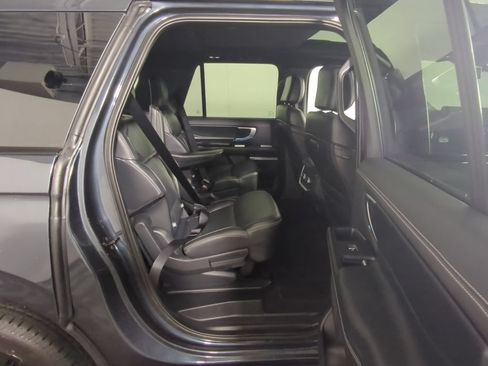 Used 2025 Ford Expedition Max Platinum w/ Stealth Appearance Package AWD/4WD image 13