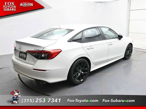 Used 2022 Honda Civic Sport image 16