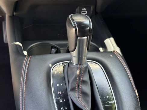 Certified 2025 Honda HR-V Sport image 10