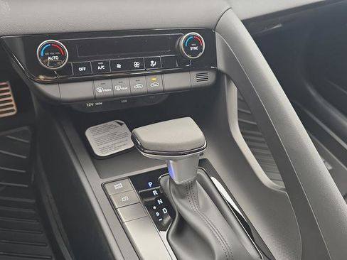 New 2026 Hyundai Elantra Sport FWD image 15