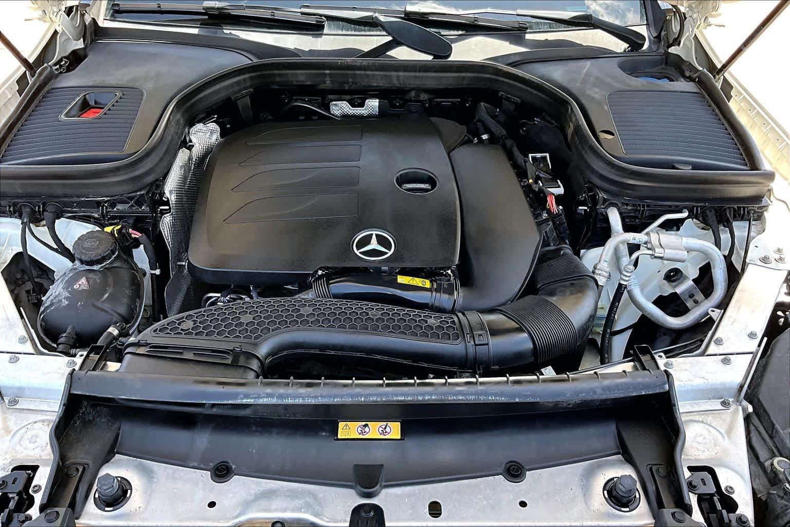 Used 2022 Mercedes-Benz GLC 300 image 31