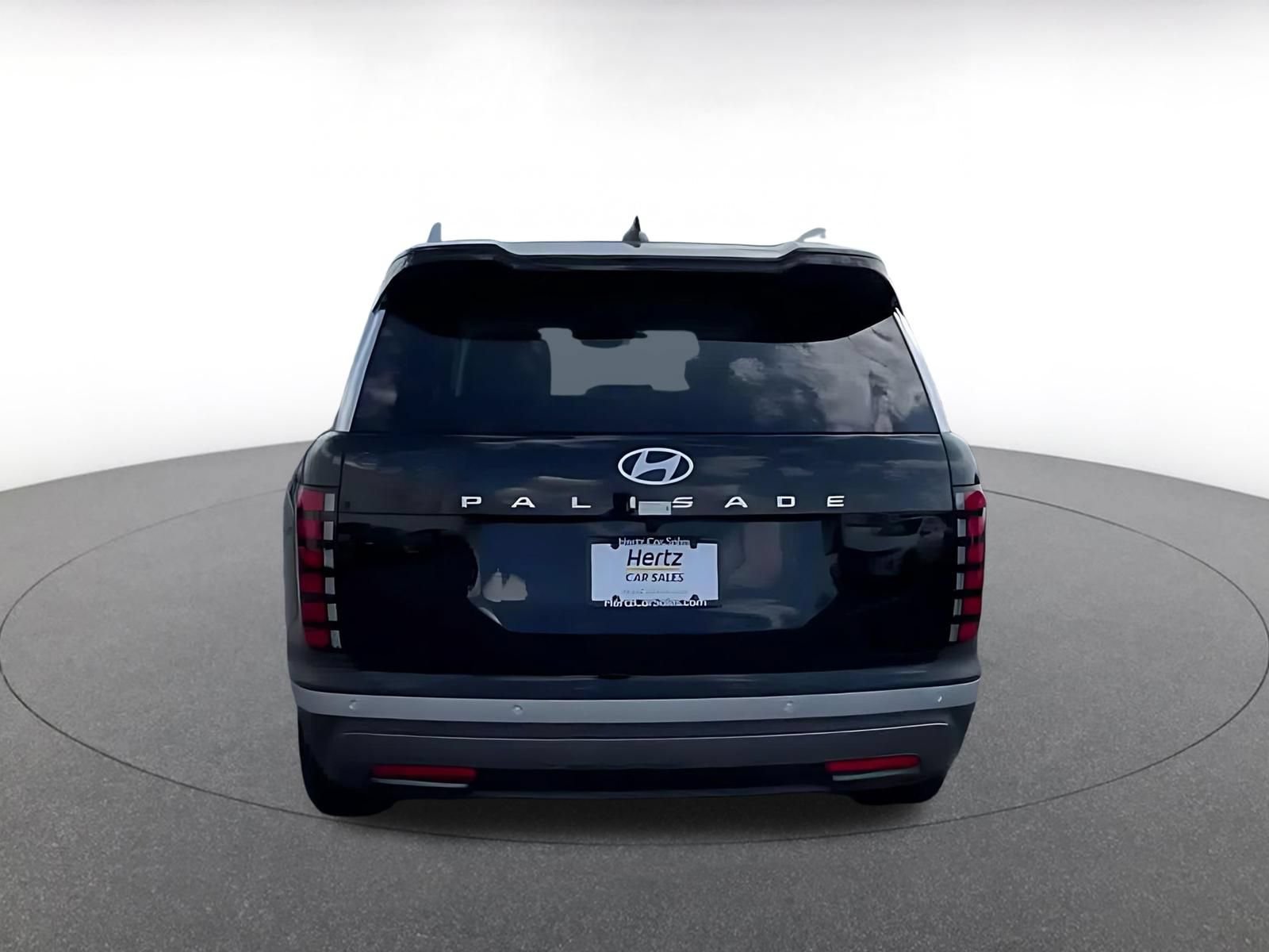 Used 2026 Hyundai Palisade SEL FWD image 12