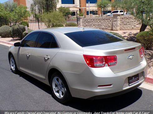 Used 2013 Chevrolet Malibu LT FWD image 7