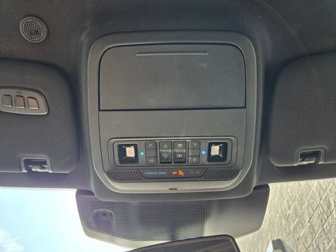 Used 2024 Ford Explorer ST w/ Equipment Group 401A AWD/4WD image 22