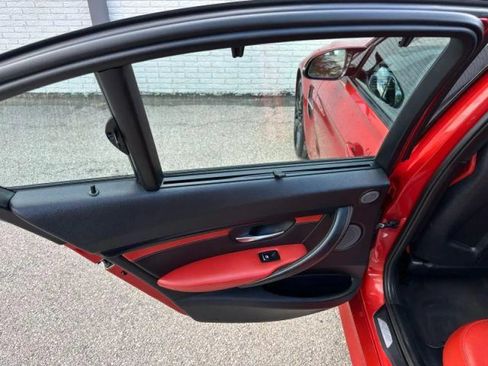 Used 2016 BMW M3 RWD image 34