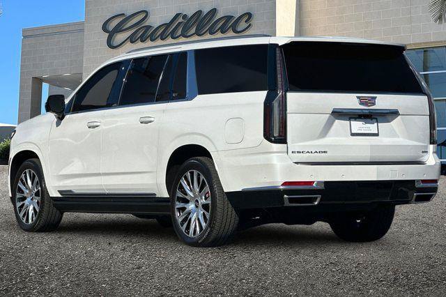 Certified 2025 Cadillac Escalade ESV Premium Luxury Platinum AWD/4WD image 5