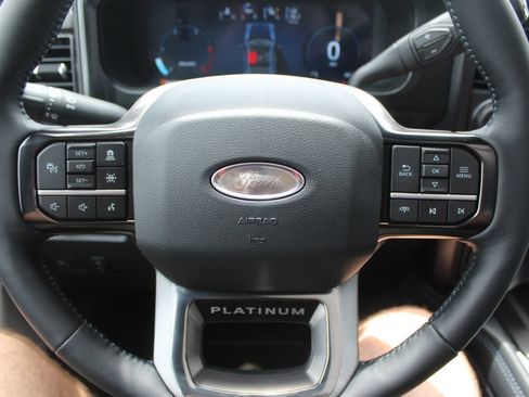 New 2026 Ford F350 Platinum w/ Tremor Off-Road Package AWD/4WD image 32