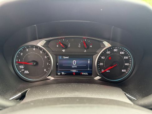 Used 2024 Chevrolet Equinox LT FWD image 14