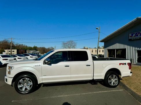 Used 2016 Ford F150 Platinum w/ Equipment Group 701A Luxury AWD/4WD image 3
