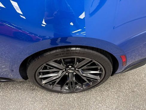 Used 2017 Chevrolet Camaro ZL1 RWD image 29