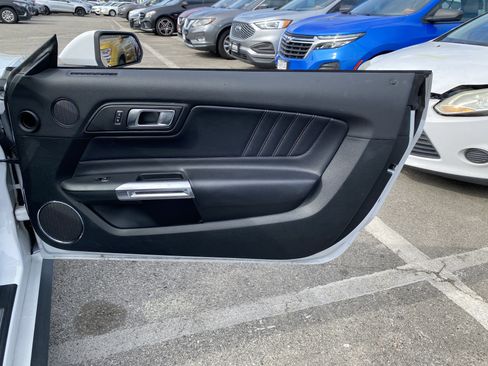 Used 2023 Ford Mustang Premium image 22