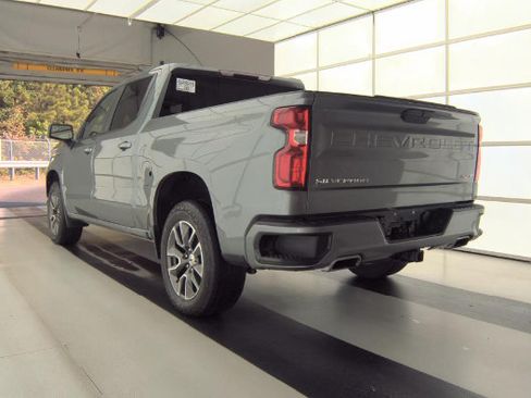 Used 2021 Chevrolet Silverado 1500 RST AWD/4WD image 4