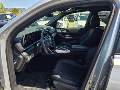 Used 2024 Mercedes-Benz GLE 450 4MATIC image 22