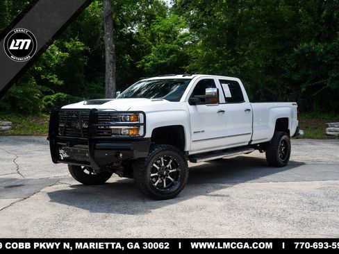 Used 2019 Chevrolet Silverado 2500 LTZ w/ Duramax Plus Package AWD/4WD image 1